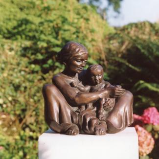 "Mother and Child" sculpture by Judith Bluck